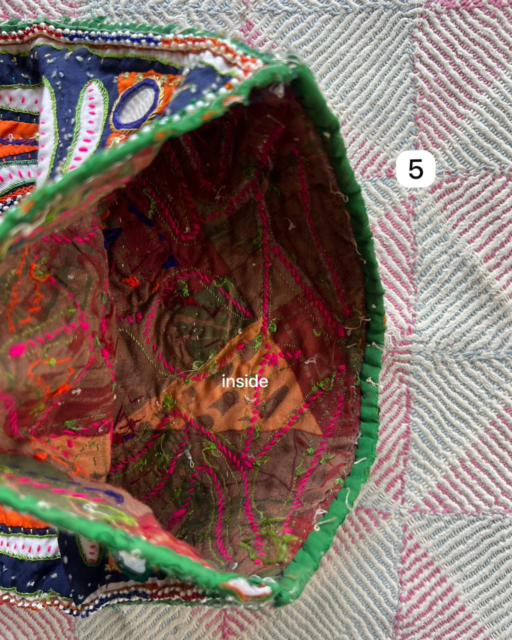 BisouVintageStore Bags