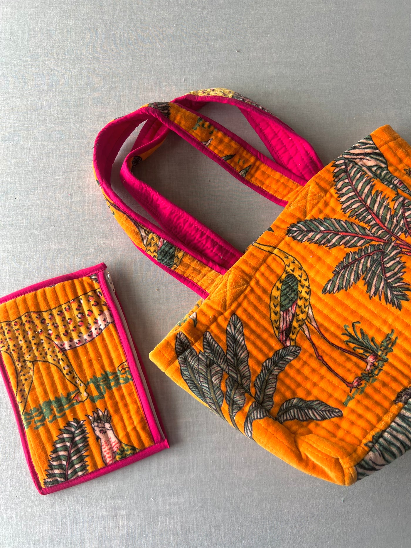 Mini velvet bag with pocket pouch