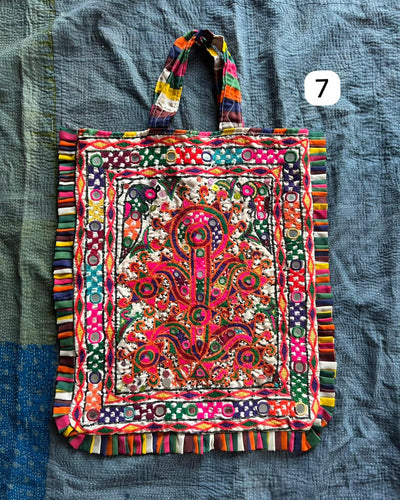 BisouVintageStore Bags