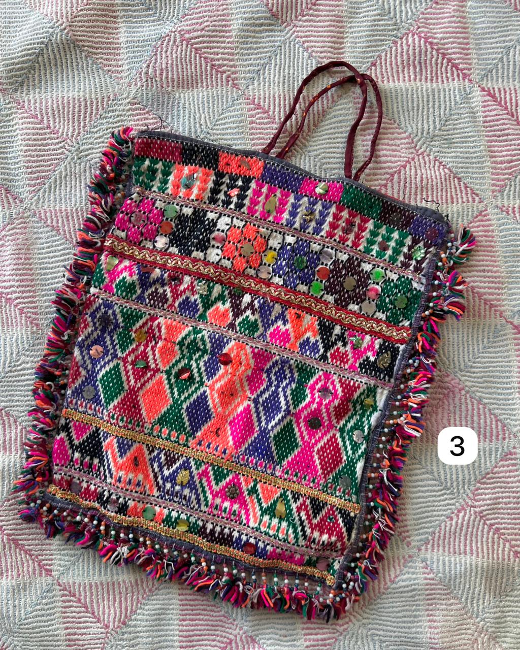 BisouVintageStore Bags