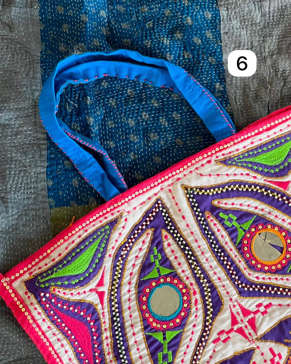 BisouVintageStore Bags