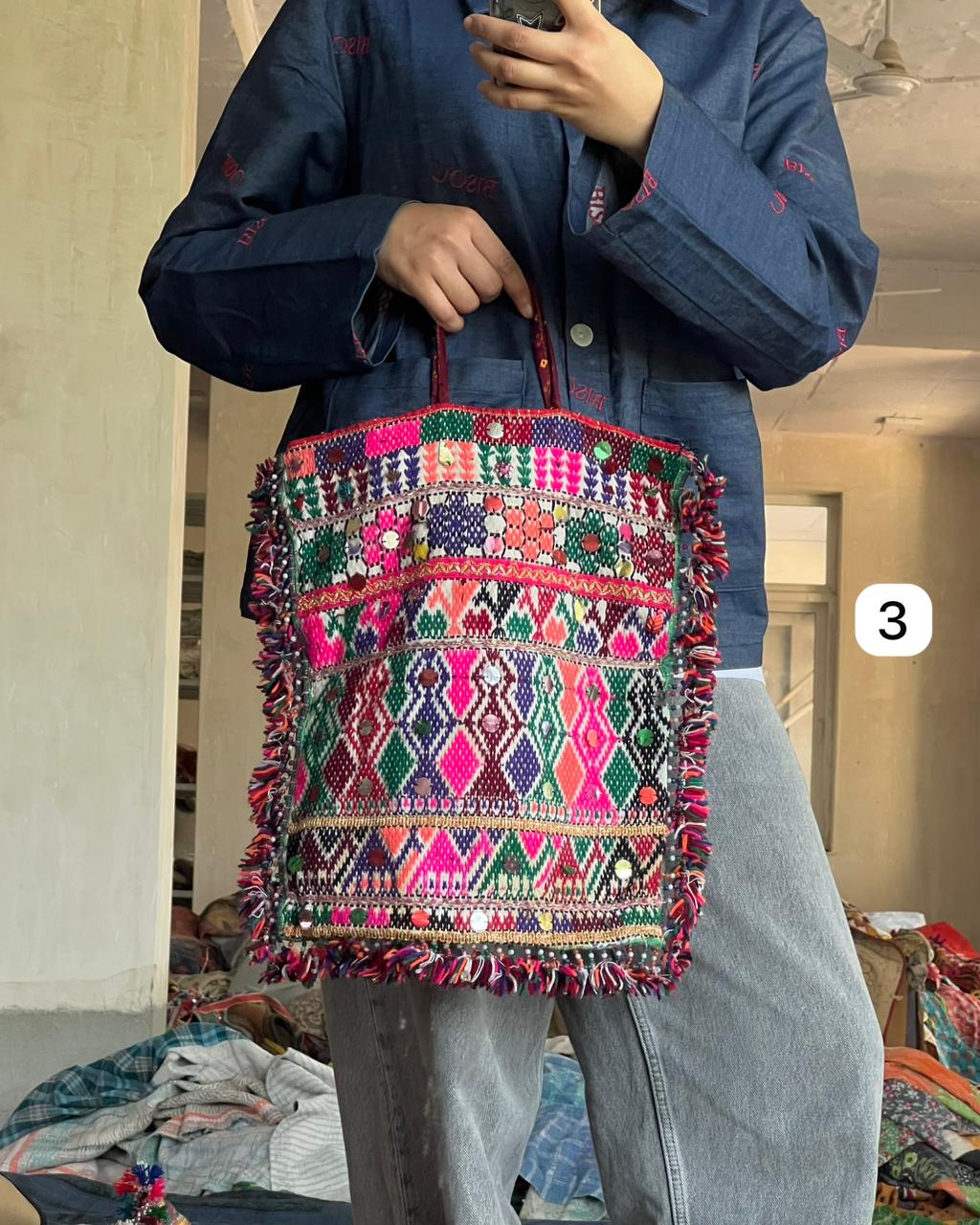 BisouVintageStore Bags