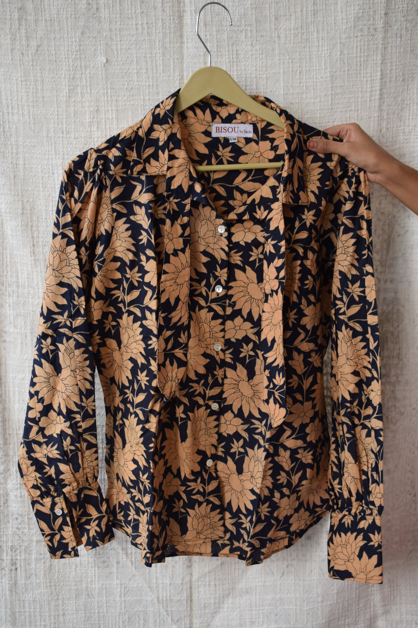 Noir Fleur Petite Shirt